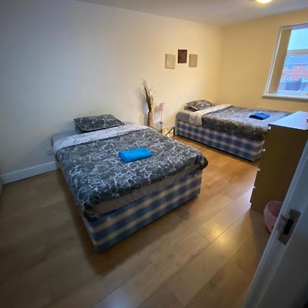 Big Room Rusholme With Tv And Private Bathroom-Parking&Wifi Manchester Exterior foto