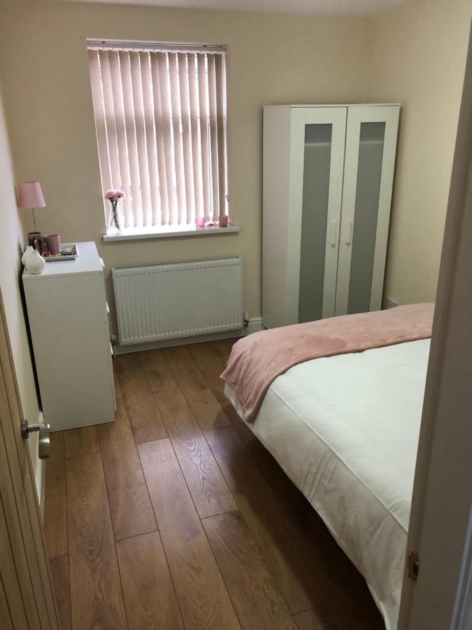 Big Room Rusholme With Tv And Private Bathroom-Parking&Wifi Manchester Exterior foto