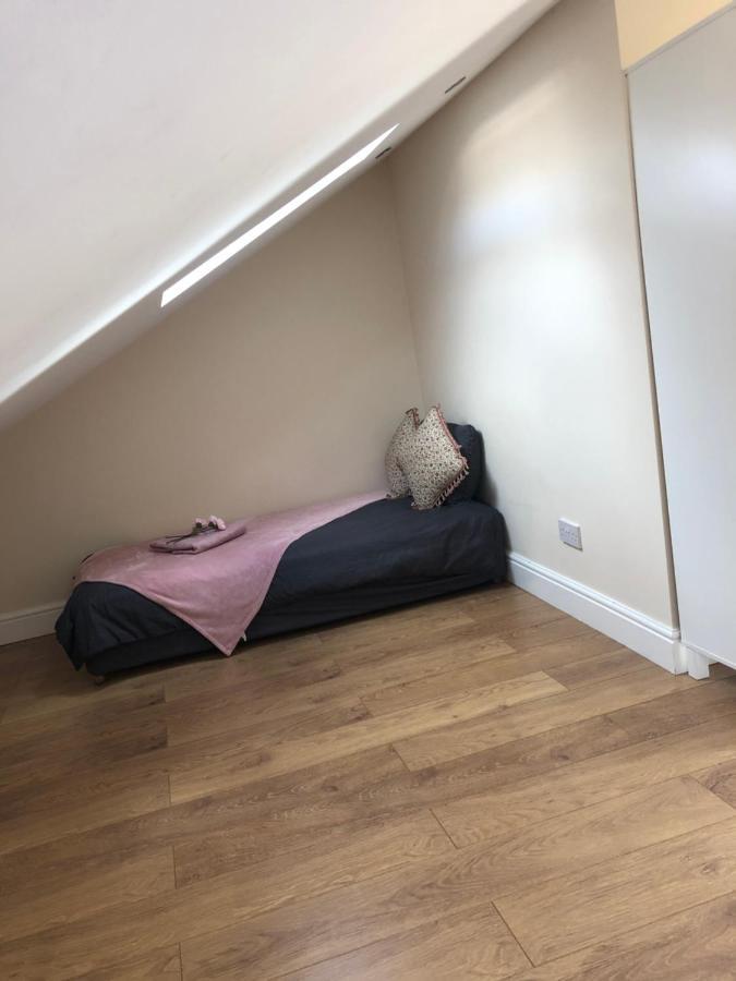 Big Room Rusholme With Tv And Private Bathroom-Parking&Wifi Manchester Exterior foto