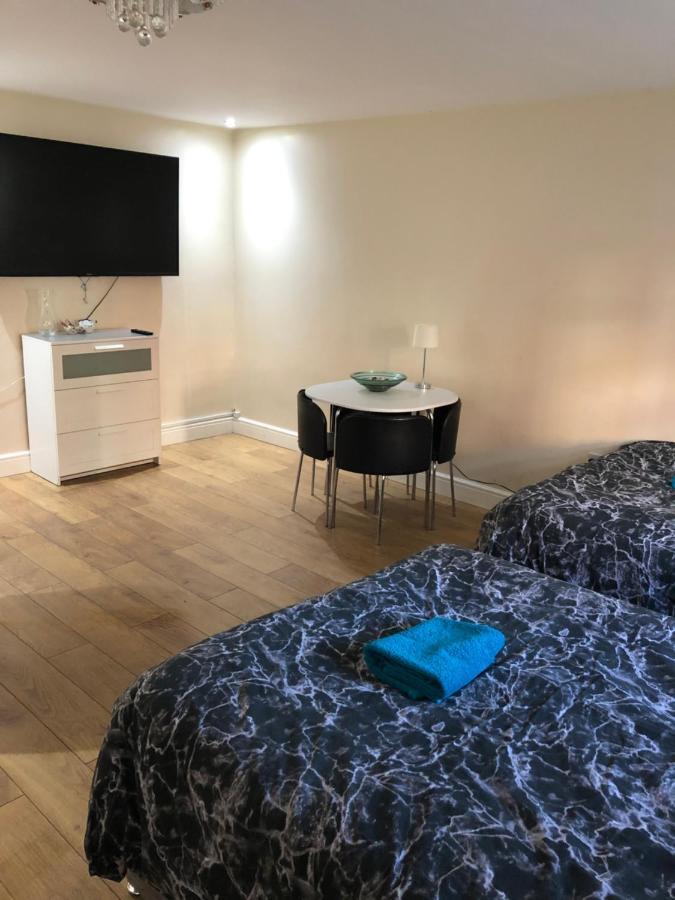 Big Room Rusholme With Tv And Private Bathroom-Parking&Wifi Manchester Exterior foto